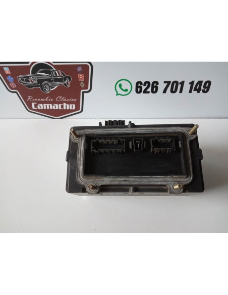 CAJA FUSIBLES SEAT 131 L Y E PRIMERA SERIE