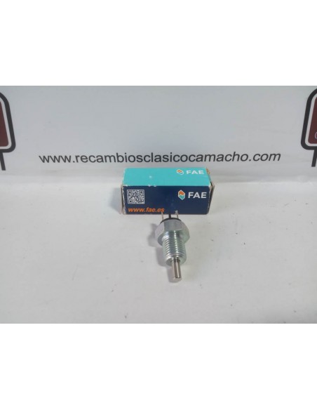 Interruptor marcha atrás Seat 124 , 131 , 1430 y 132  de 4 velocidades