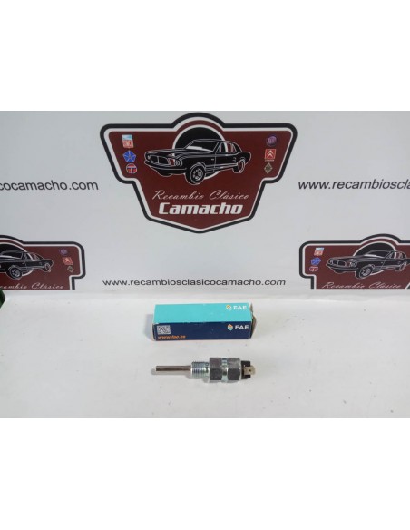 Interruptor marcha atrás Seat 124 , 1430 , 131 y 132 de 5 velocidades