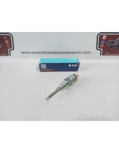 Interruptor marcha atrás Seat 124 , 1430 , 131 y 132 de 5 velocidades