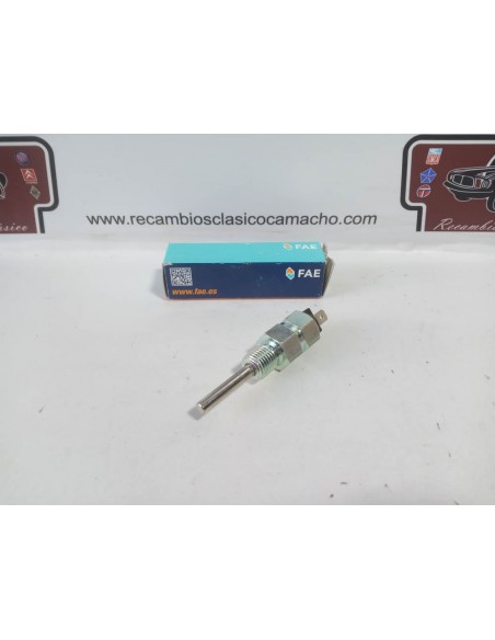 Interruptor marcha atrás Seat 124 , 1430 , 131 y 132 de 5 velocidades