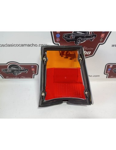 Tulipa trasera derecha Citroen C8  (Yorka)