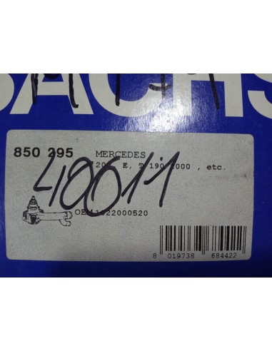 BOMBA DE AGUA MERCEDES 190,200 Y 230 W201 Y W124