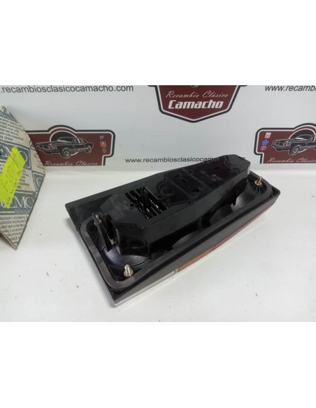 Piloto trasero derecho Volkswagen Polo Coupé (completo)