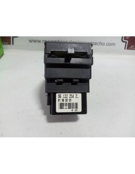 Conmutador de luces Citroen ZX ,AX , Jumpy I, Peugeot Expert I y Fiat Scudo I
