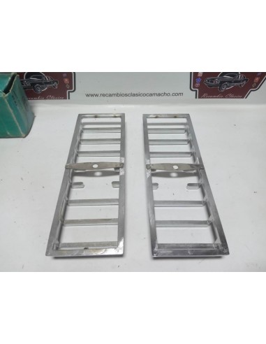 Juego protector embellecedor piloto trasero Seat 1430