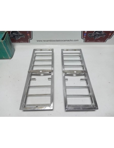 Juego protector embellecedor piloto trasero Seat 1430