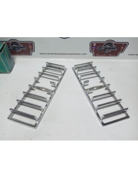 Juego protector embellecedor piloto trasero Seat 1430