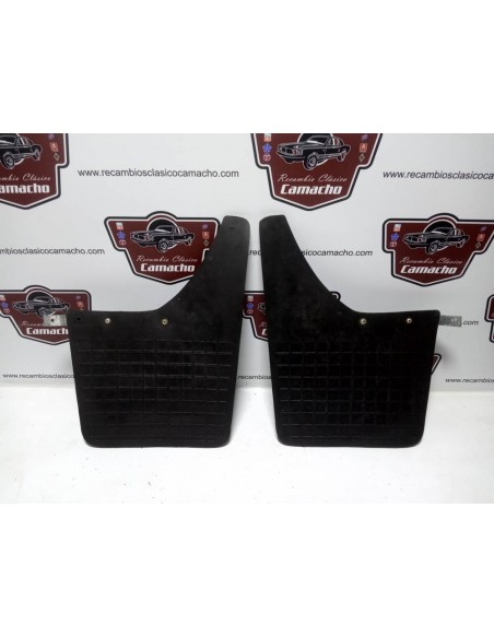 Pareja Faldilla trasera Seat 1430