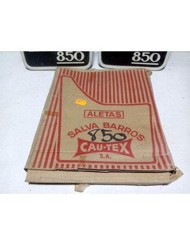 Pareja faldilla trasera Seat 850