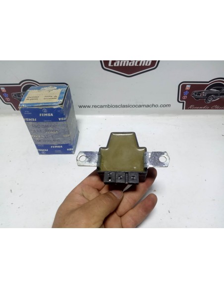 Regulador de alternador Seat 124 , 1430 , 131 , 132 , Sport , etc (FEMSA RFH12-7)