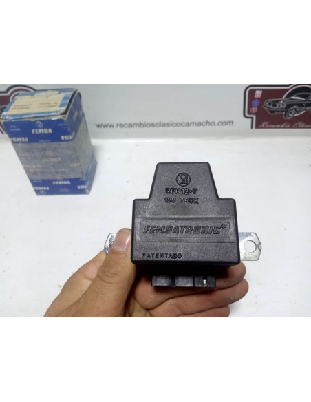 Regulador de alternador Seat 124 , 1430 , 131 , 132 , Sport , etc (FEMSA RFH12-7)