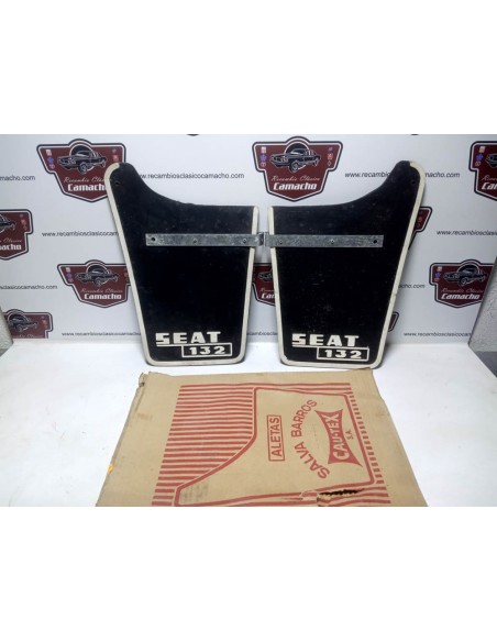 Pareja faldilla trasera Seat 132