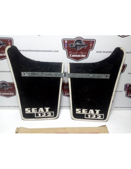 Pareja faldilla trasera Seat 132
