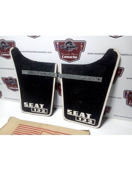 Pareja faldilla trasera Seat 132