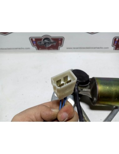 Conjunto completo limpiaparabrisas Seat 124 y 1430 (FEMSA LPH12-57)