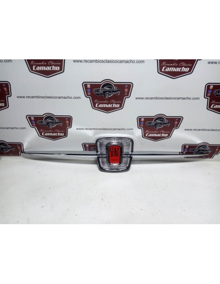 Rejilla delantera Seat 600 E