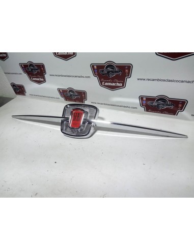 Rejilla delantera Seat 600 E