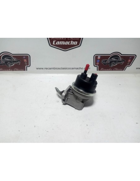 Bomba de gasolina Renault 4 F6 , 4 TL y 4 GTL (con leva y sin sobrante)