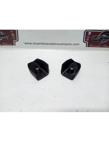 Pareja puntera de paragolpes Seat 124