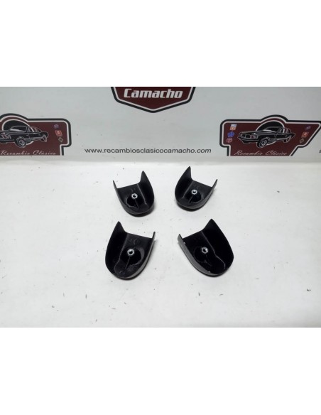 Juego 4 punteras de paragolpes Seat 124