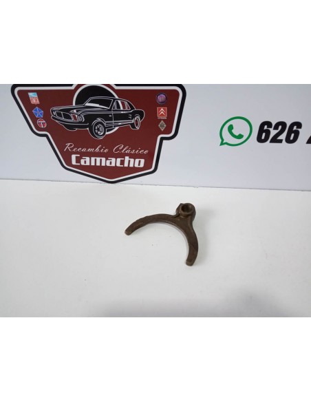 HORQUILLA CAJA CAMBIOS SEAT 124 ,131,132 Y 124 SPORT