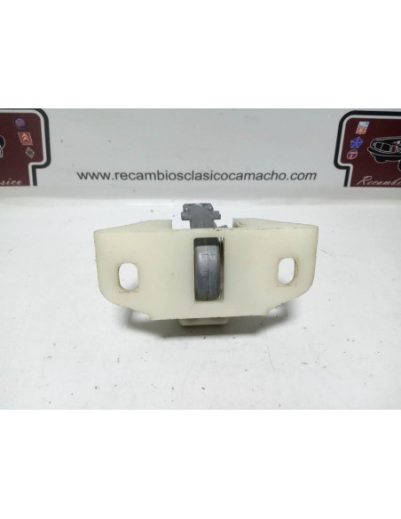 Cerradura capó delantero Renault 5 y 7