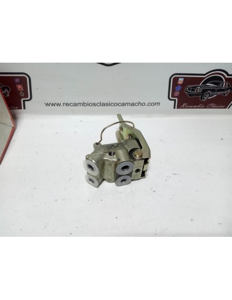 Regulador repartidor de freno Renault Super 5