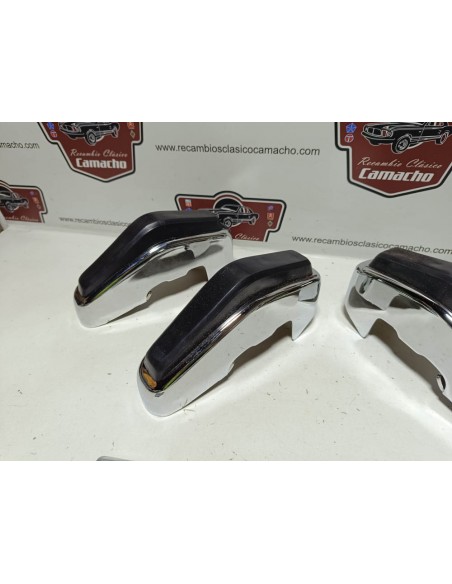 Juego de mascotas Ford Fiesta L (Mk1 paragolpes cromado)