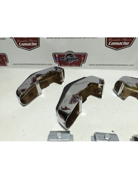 Juego de mascotas Ford Fiesta L (Mk1 paragolpes cromado)