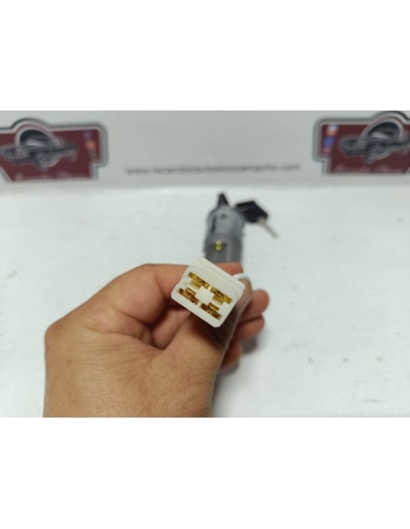 Clausor de arranque Renault 4 y 18 regleta rectangular