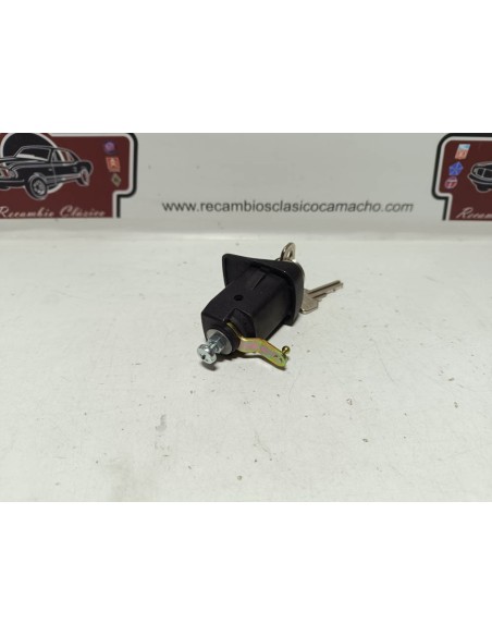 Bombín puerta izquierda con llaves Seat Panda