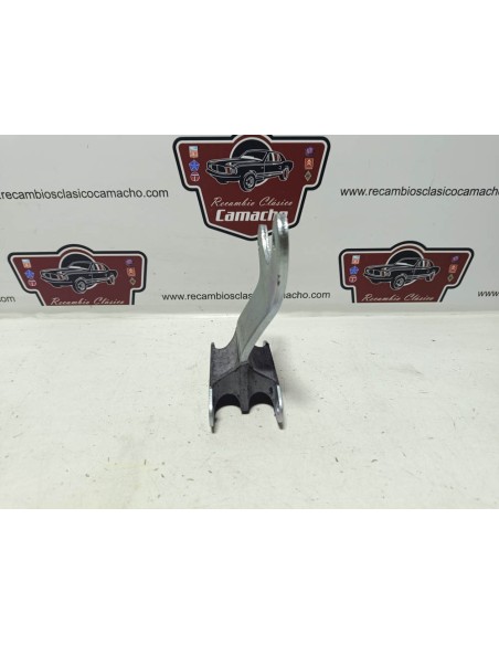 Soporte caja de cambios Seat 124 , 1430 (5 velocidades) y Seat 131 1600cc
