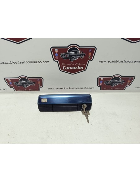 Manilla delantera derecha Seat 131 última serie con llaves