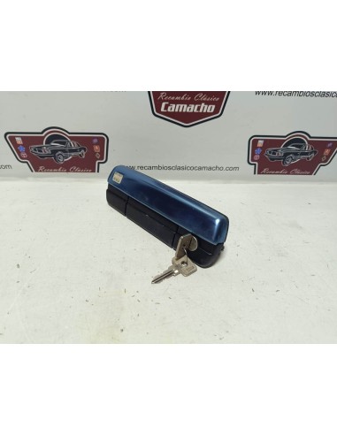 Manilla delantera derecha Seat 131 última serie con llaves