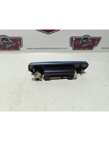 Manilla delantera derecha Seat 131 última serie con llaves