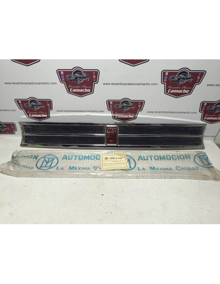 Rejilla Seat 850 Especial Lujo 4 puertas