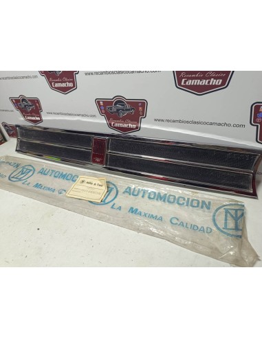 Rejilla Seat 850 Especial Lujo 4 puertas