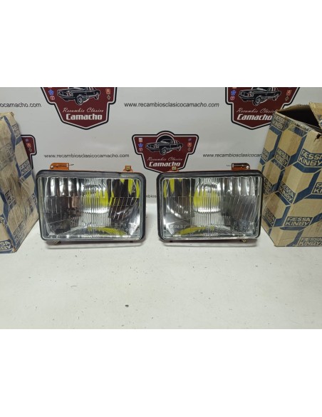 PAREJA FARO DELANTERO SAVA J4 EBRO J-4