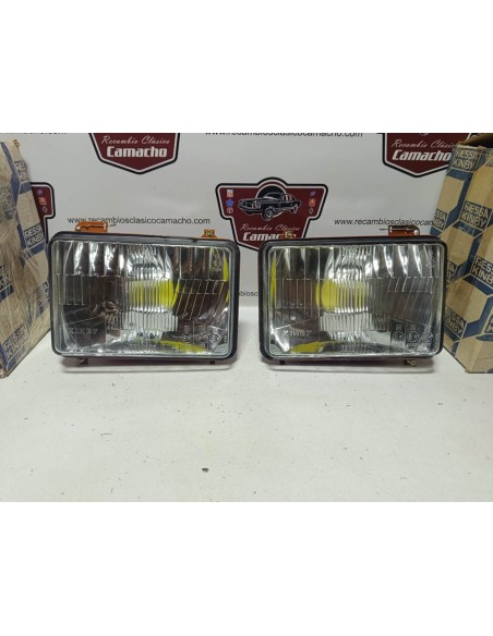 PAREJA FARO DELANTERO SAVA J4 EBRO J-4