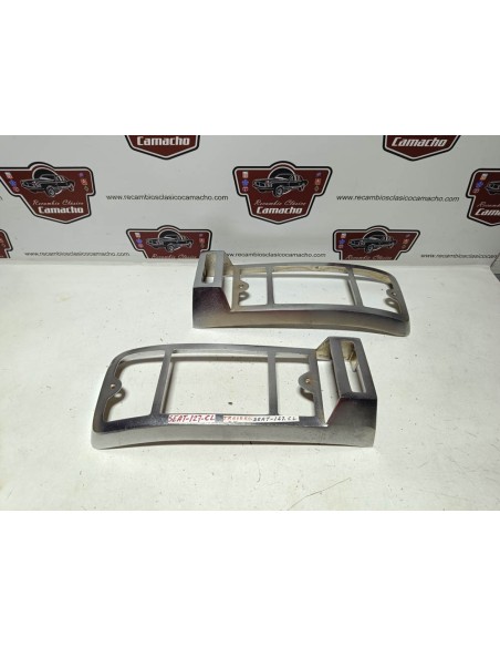 Pareja protector o bisel piloto trasero Seat 127 CL