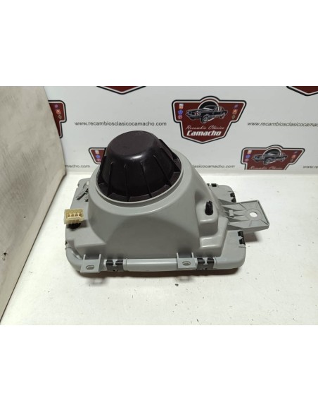 Faro delantero derecho Seat Málaga (halógeno H4)