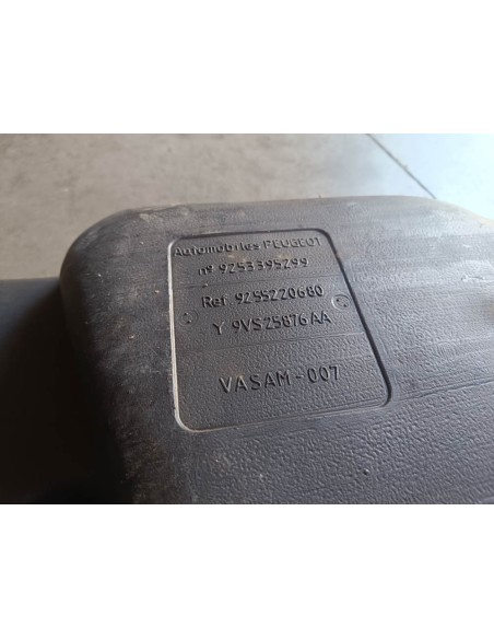 Deposito de combustible Peugeot 205 carburación y diésel
