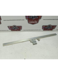 Guía de cristal izquierdo Seat 600 E y L 2