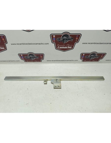 Guía de cristal derecho Seat 600 E y L