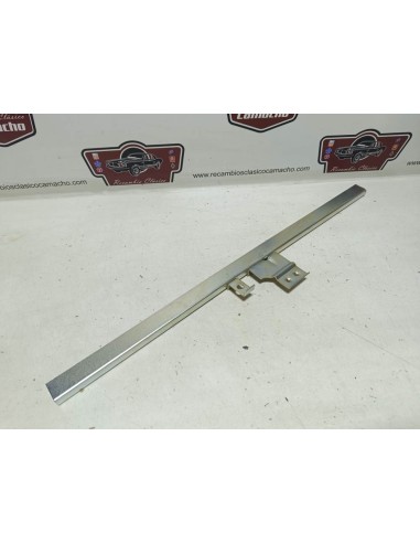 Guía de cristal derecho Seat 600 E y L