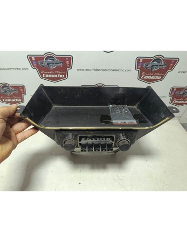 Mueble de radio completo Seat 124 y 1430
