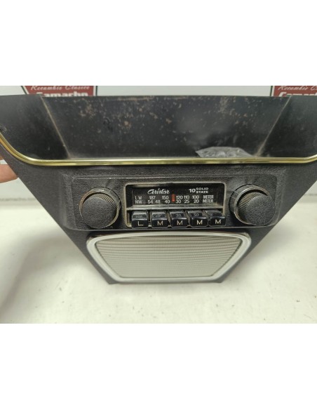 Mueble de radio completo Seat 124 y 1430