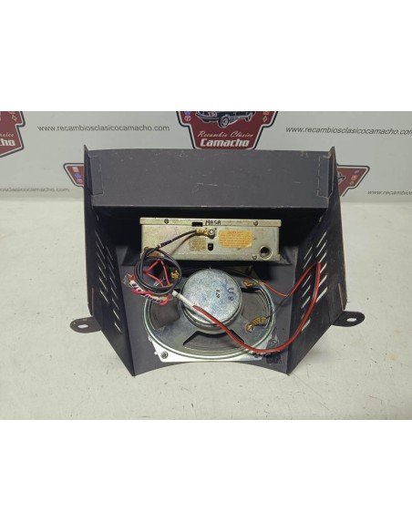 Mueble de radio completo Seat 124 y 1430