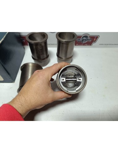 Equipo de motor Renault  5 ,6 Y 8   de 65mm